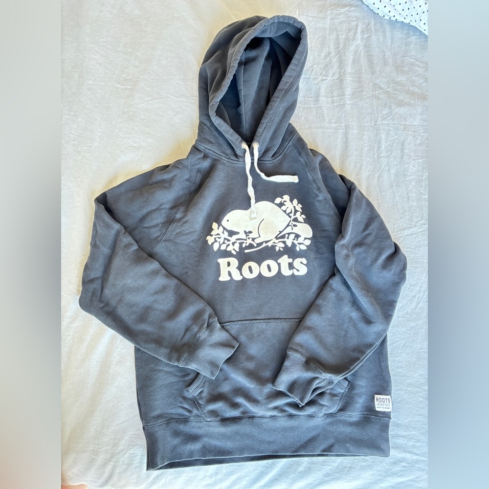 Roots black hoodie